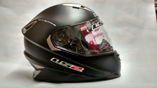 LS2 FF 302 Solid Matt Black Full Face Helmet 3