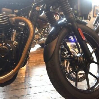Pyramid Plastics Extenda Fenda Kit for Triumph Street Twin