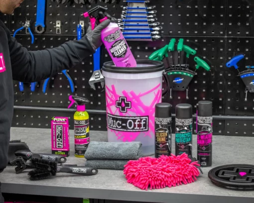 Muc Off Powersports Dirt Bucket Kit 3