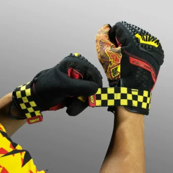 Tiivra DS Chameleon Black Yellow Red Riding Gloves (7)