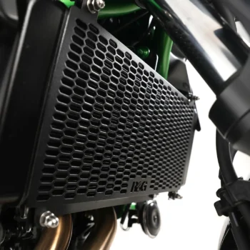 Alternative view of R&G Pro Radiator Guard for Kawasaki Ninja 650 (2017- 2024), Z650 2017- & Z650RS (2022- 2024) (RAD0298PROBK)