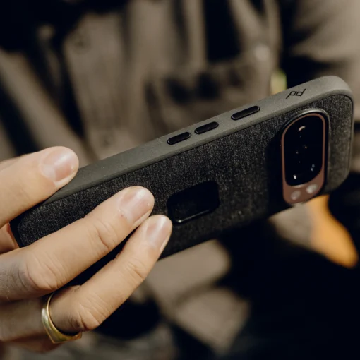 Peak Design Mobile Charcoal Everyday Fabric Case Google Pixel 9 - Image 3