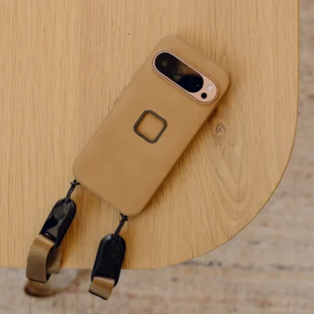 Alternative view of Peak Design Mobile Tan Everyday Fabric Case Google Pixel 9