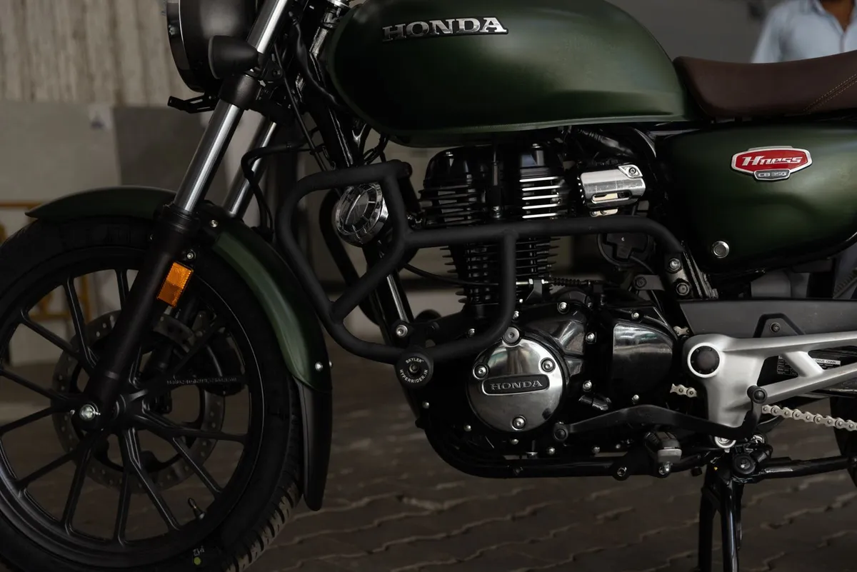 Hyperrider Honda H'ness CB350 Crash Guard with Slider Type-3 - Image 2