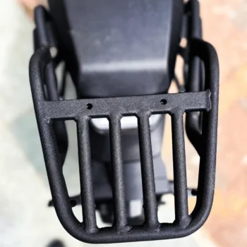 Alternative view of Hyperrider Top Rack for Husqvarna Svartpilen & Vitpilen 250/401 – (2024)