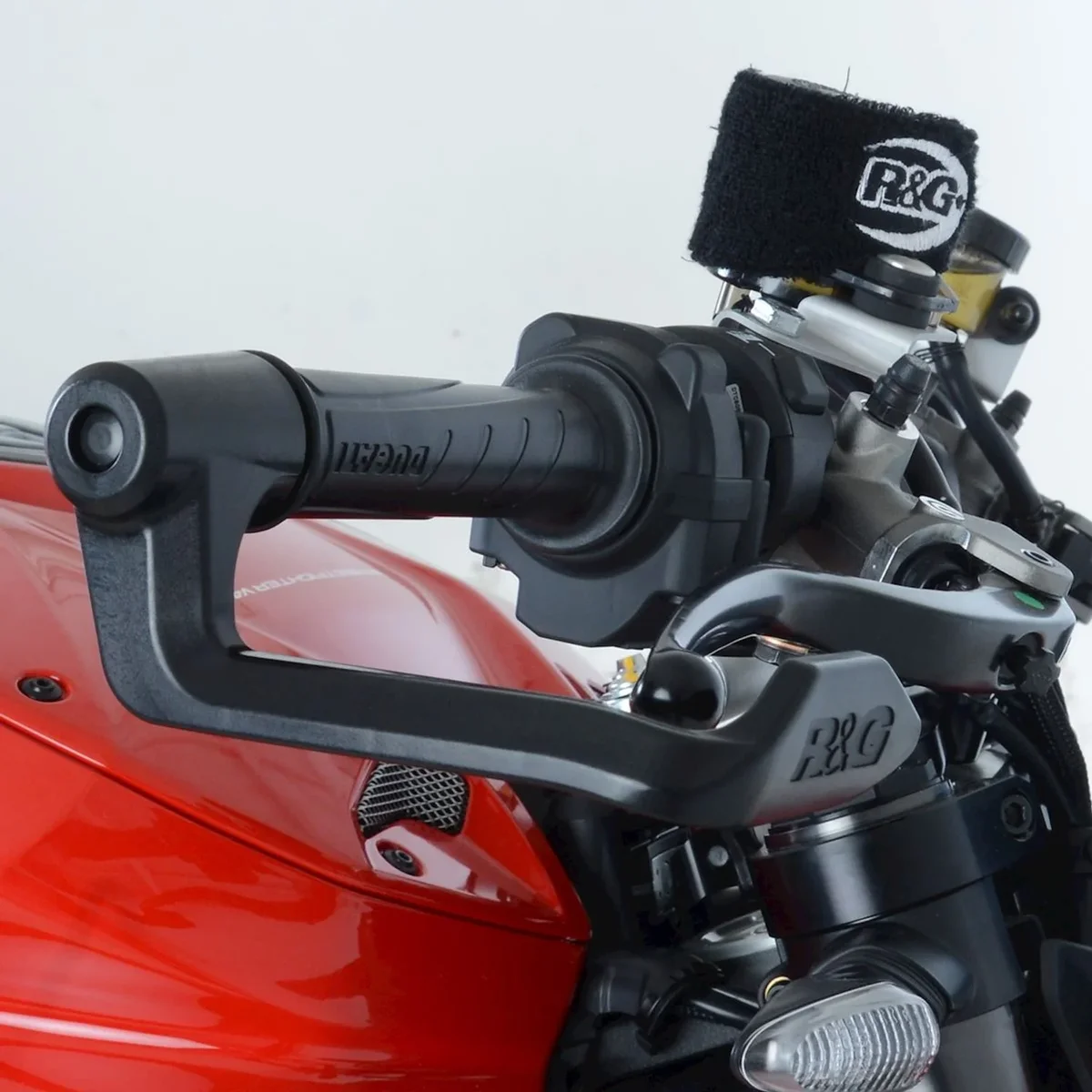 R&G Moulded Lever Guard for BMW S1000RR (2019+) (MLG0043BK) - Image 3