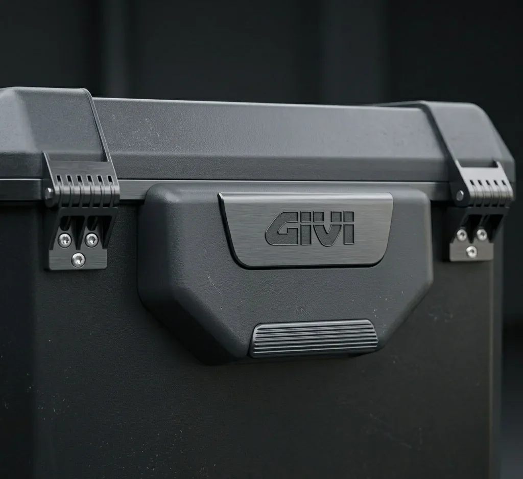 Givi FG-BMTN39 Backrest with Screw Sets for Matterhorn MTN39 - Image 1