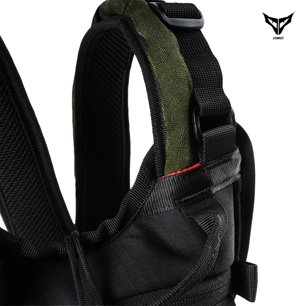 DSG Aqua 2L Hydration Bag Black - Image 6