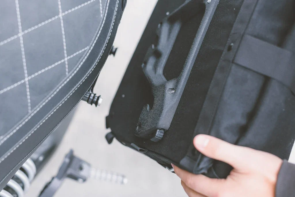 SW-Motech 13.5L Legend Gear Saddle Bag for SLC Side Carrier - Left - BC.HTA.00.402.10100L - Image 3