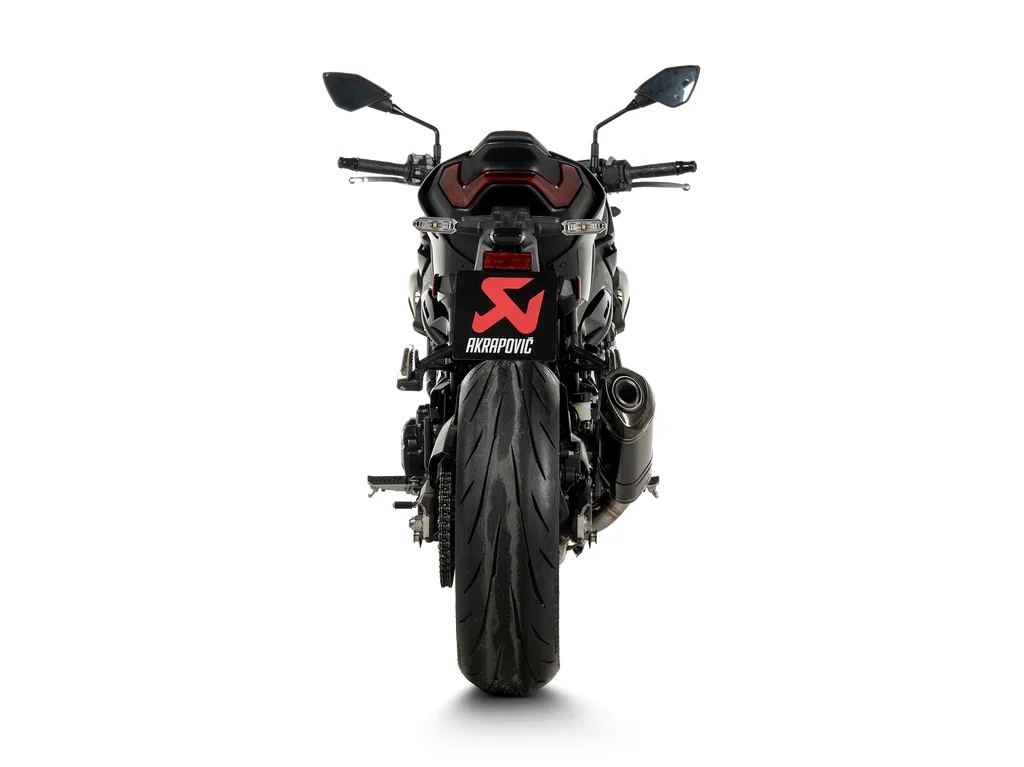 AKRAPOVIC Slip-On Line Carbon for Kawasaki Z900 (2025-26) - S-K9SO11-HZC - Image 4