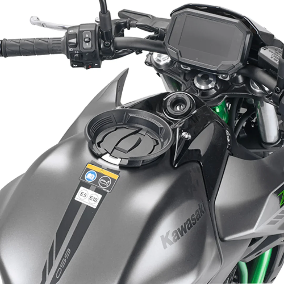 Givi Tanklock Flange for Kawasaki Z650 - BF81 - Image 1