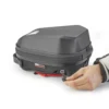Givi WL902 Weightless 15L Tanklocked Tank Bag - Image 3